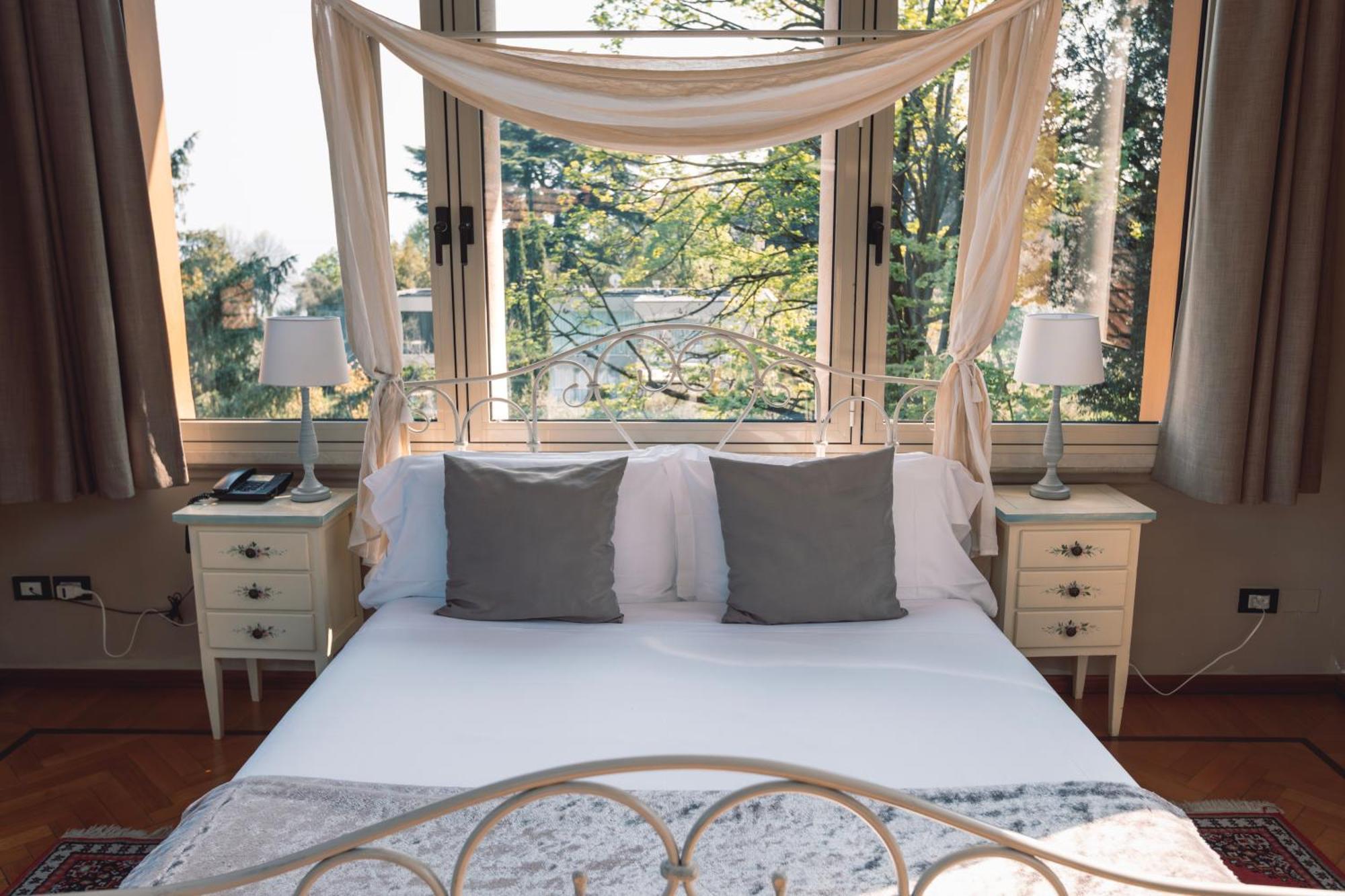Villa Mimosa Au Lac - Estella Hotels Italia Toscolano Maderno Dış mekan fotoğraf